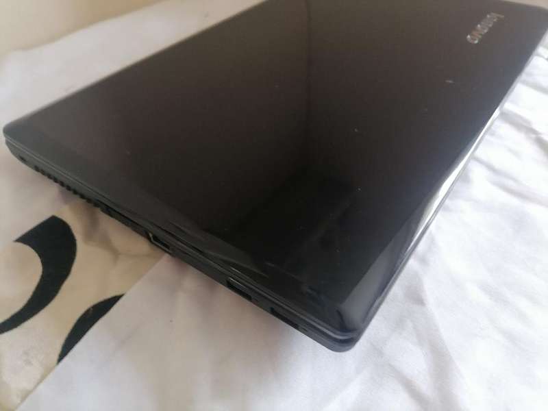 LENOVO G580 LAPTOP. 500GB HDD, 4GB RAM, DEFECTIVE