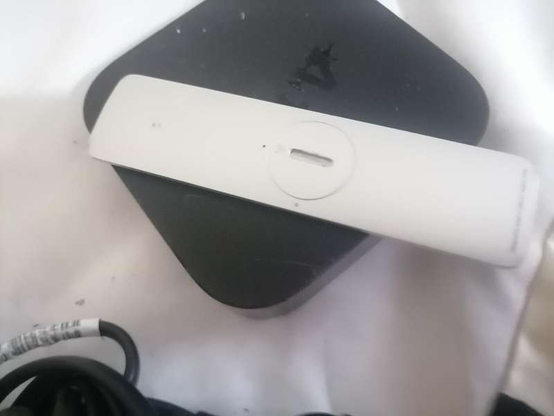 Apple A1469 TV Streaming Box with Remote and Cables