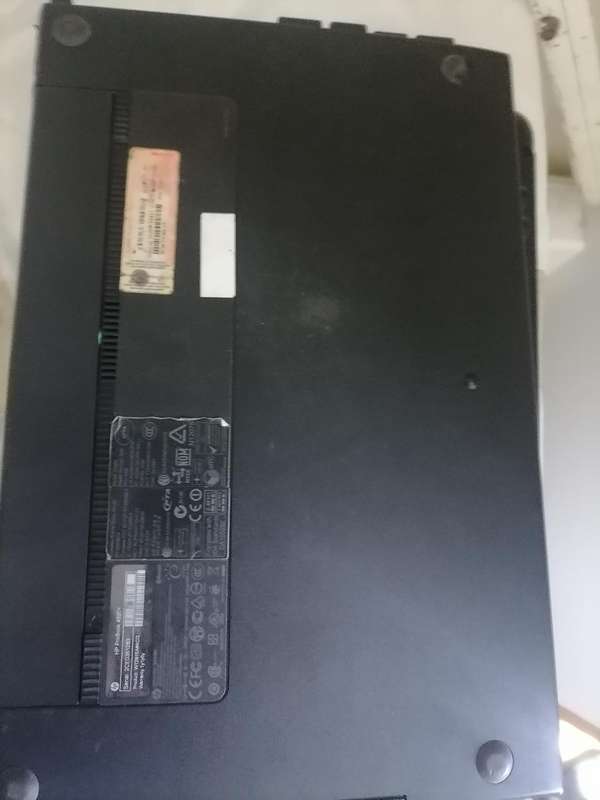 LOT OF 2 X LAPTOPS, ONE BID FOR BOTH, SOLD AS IS*