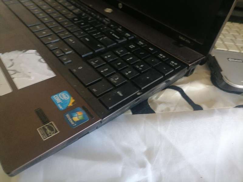LOT OF 2 X LAPTOPS, ONE BID FOR BOTH, SOLD AS IS*