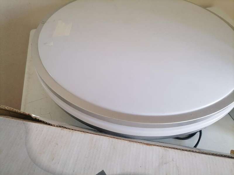 Bulk Lot of light fittings. one bid for the lot