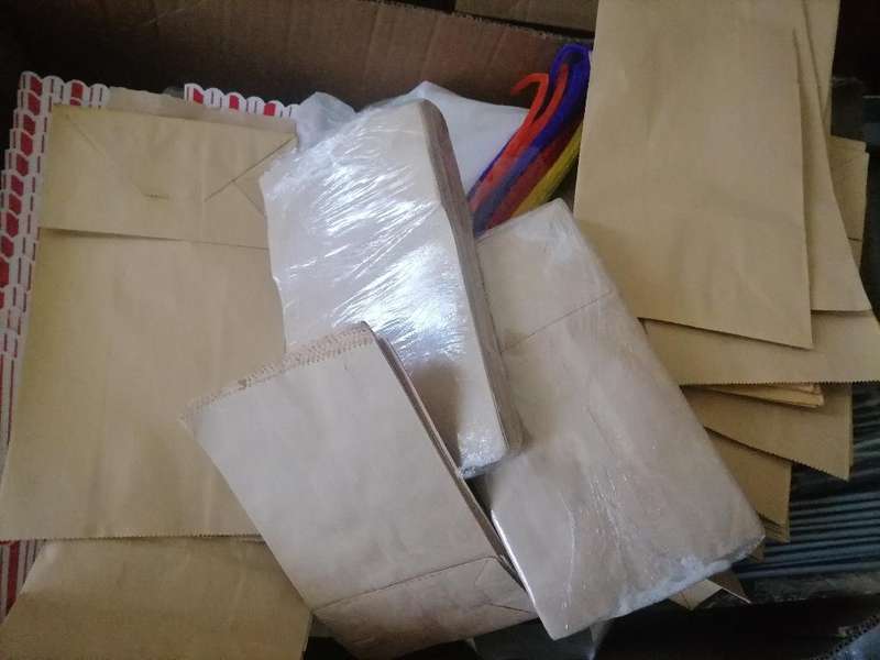 Bulk lot of party accessories,packaging etc*one bid for the lot*