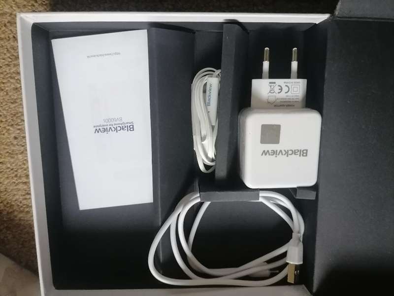 BLACKVIEW BV6000 WATERPROOF/DUST PROOF RUGGED SMART PHONE*STUCK ON BLACKVIEW LOGO*