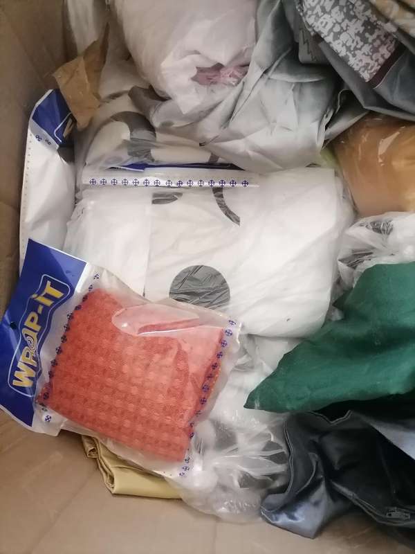Bulk Lot of pillow cases, bed frills etc*one bid for the lot*