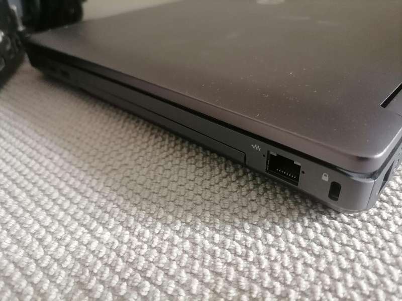 HP ProBook i3