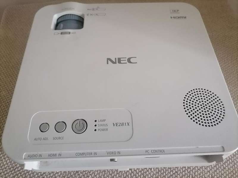 NEC 2800-Lumen High-Brightness HDMI, 3D READY Projector