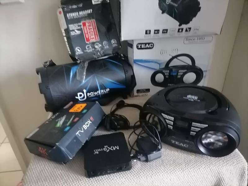 Defective Electronics Lot