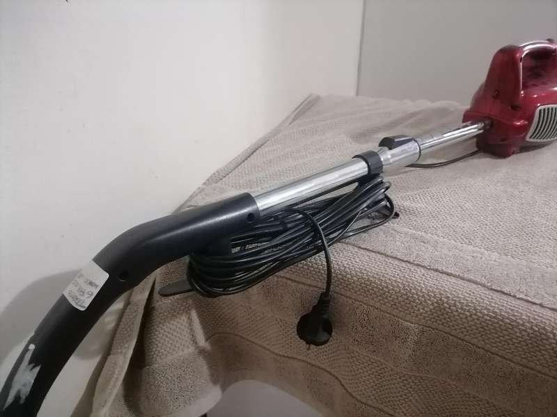 Genesis Minimax Stick Vacuum Cleaner