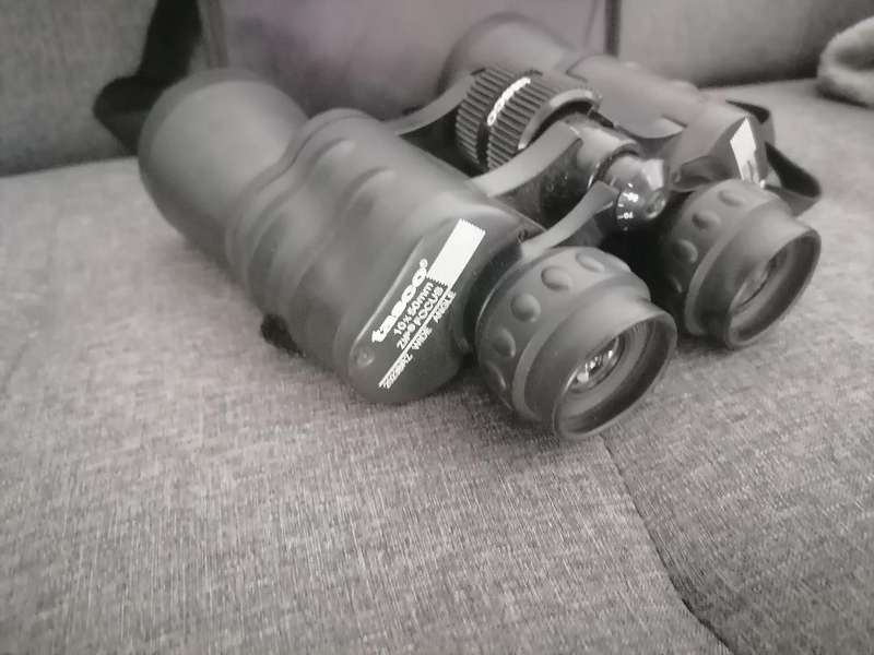 Tasco Essentials 10x50 WA, Zip Focus Binocular