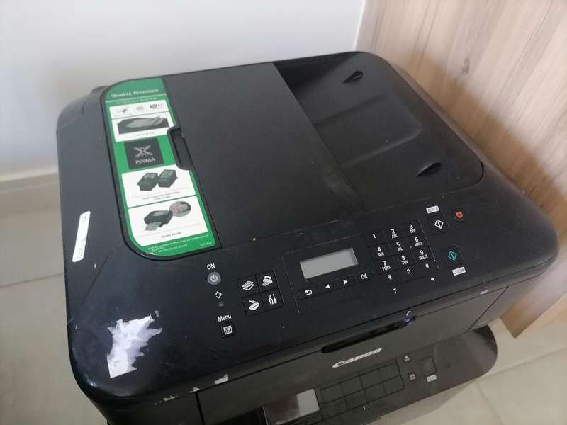 2 X CANON PRINTERS, ONE BID FOR BOTH*POWER ON ,INK INCL UNTESTED*