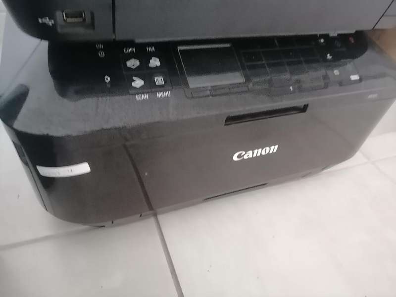 2 X CANON PRINTERS, ONE BID FOR BOTH*POWER ON ,INK INCL UNTESTED*