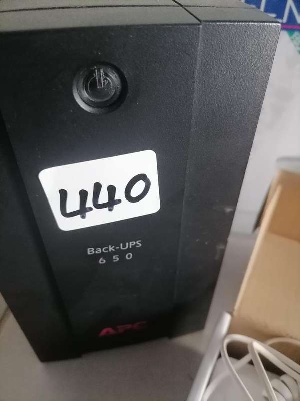 *Weekend Special*BULK LOT OF UNTESTED ELECTRONICS*ONE BID FOR THE LOT*