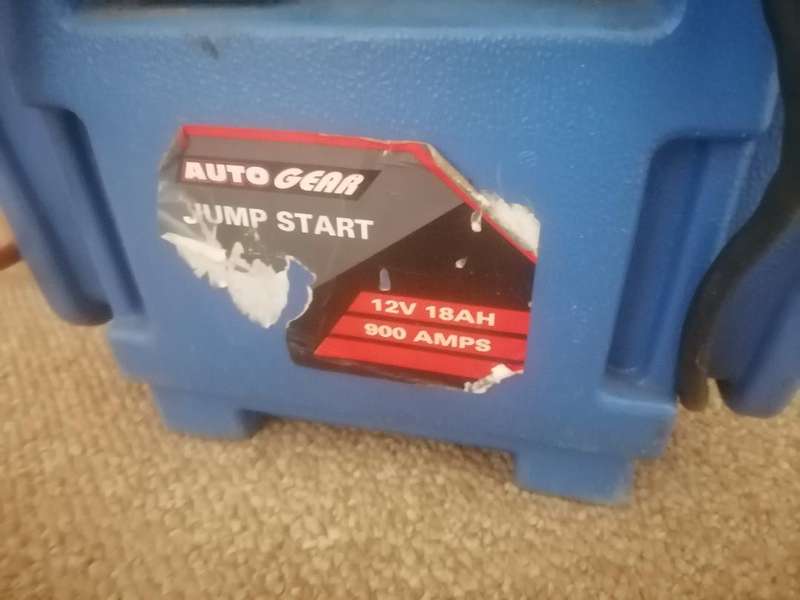 Autogear 12V/18Ah 900 Amp Jump Start - Needs Battery