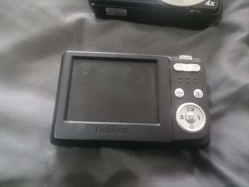 Lot of 3 x Cameras*one bid for all 3*