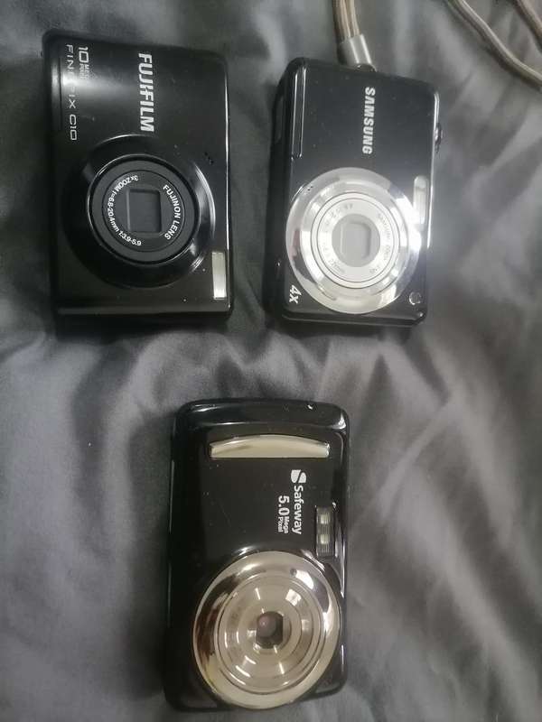 Lot of 3 x Cameras*one bid for all 3*