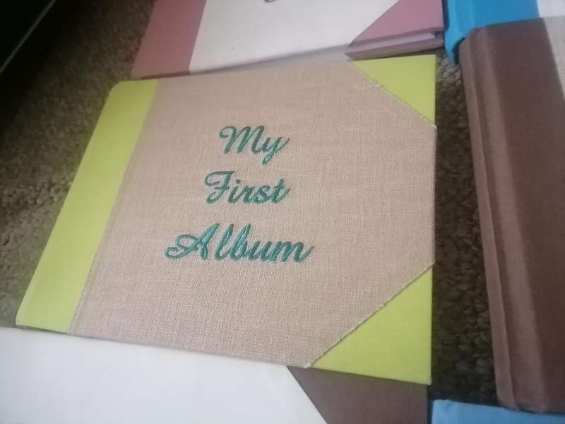 Lot of wedding anniversary and baby memory books*one bid for the lot
