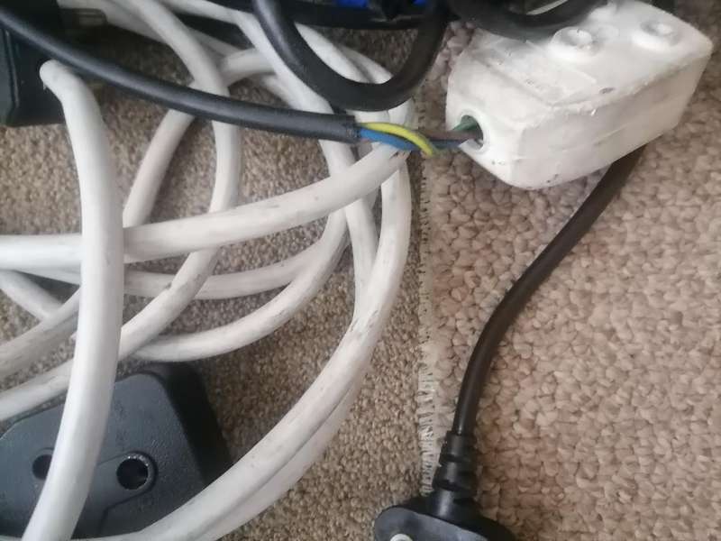 BULK LOT OF ELECTRONICS