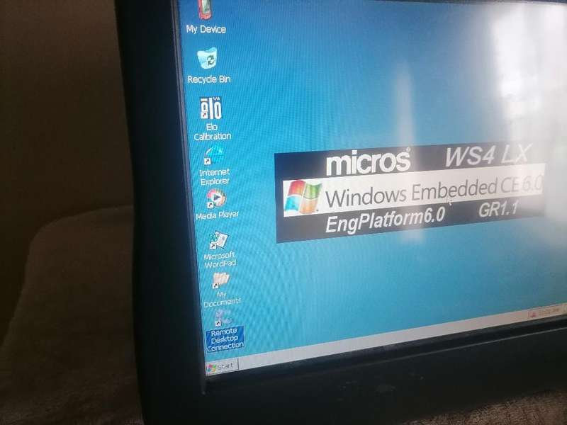 MICROS WORKSTATION 4 TOUCH SCREEN POS SYSTEM WITH STAND