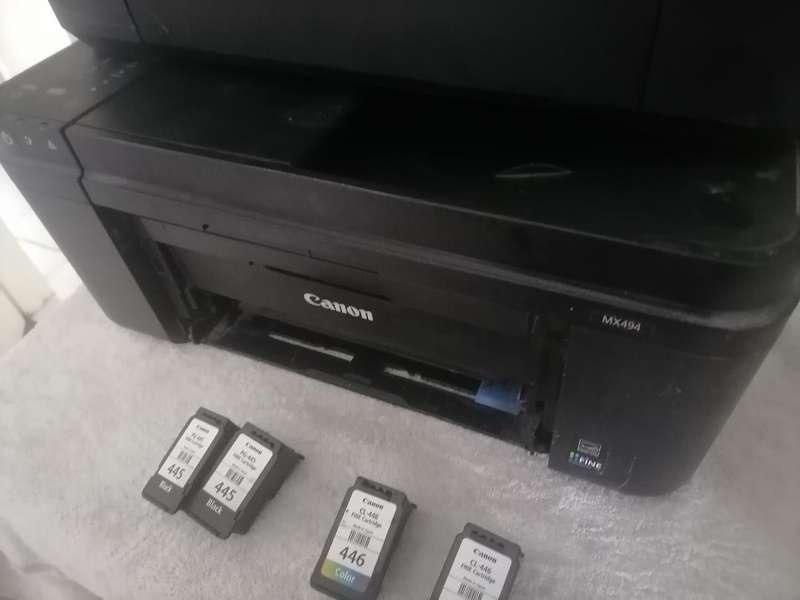 *WEEKEND SPECIAL*LOT OF 2 X CANON PRINTERS WITH CARTRIDGES*SOLD AS IS*