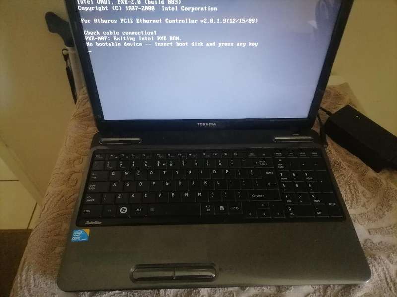 *TOSHIBA SATELITE L655, i3, 4GB RAM, 500GB HDD*READ AD