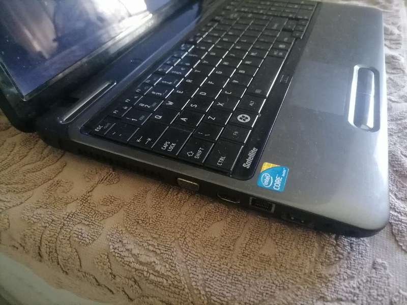 *TOSHIBA SATELITE L655, i3, 4GB RAM, 500GB HDD*READ AD