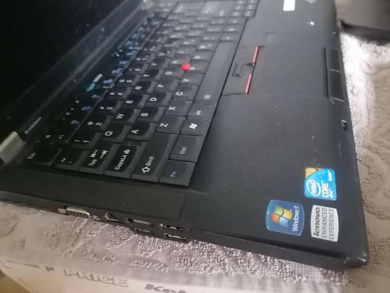 *LOT OF 2 X LAPTOPS*LENOVO AND HP*NO CHARGER, UNTESTED*