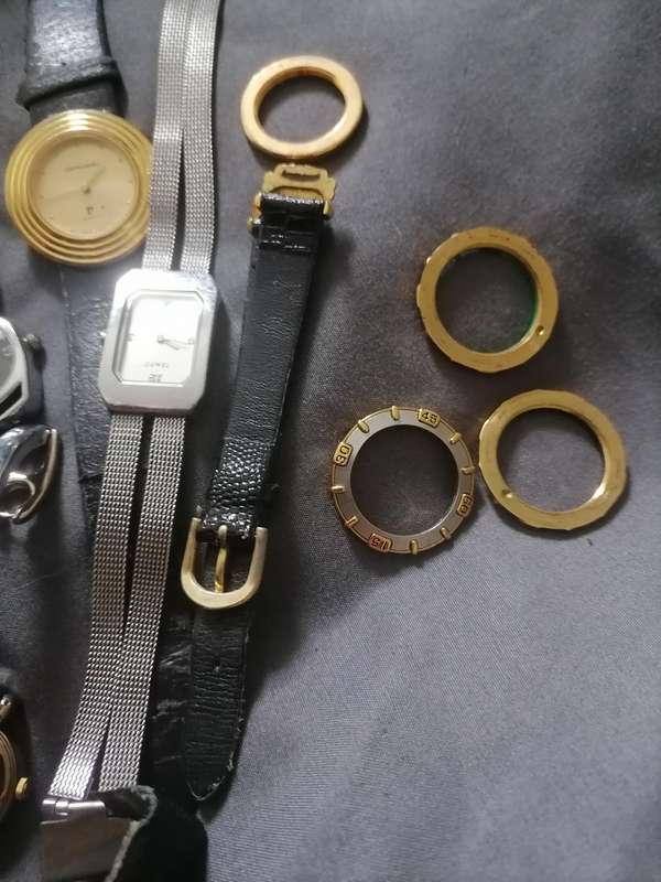 *WEEKEND SPECIAL*LOT OF  WATCHES*ONE BID FOR THE LOT*
