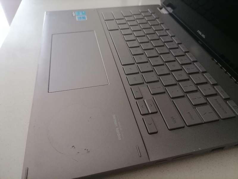 *LAPTOP CLEARANCE**ASUS CHROMEBOOK i3 FLIP LAPTOP*