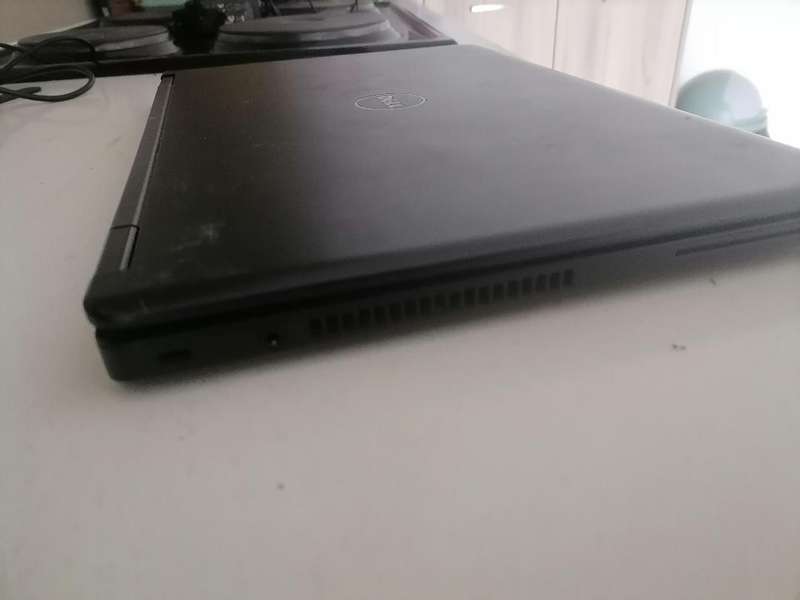 *LAPTOP CLEARANCE**DELL LATITUDE E5450 LAPTOP*READ AD*