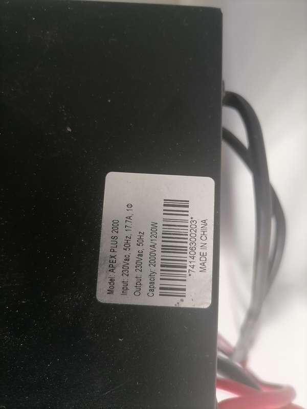 *TECOM APEX PLUS 2000 UPS WITH BATTERY BOX*NEEDS BATTERIES*RETAILS FOR R13500