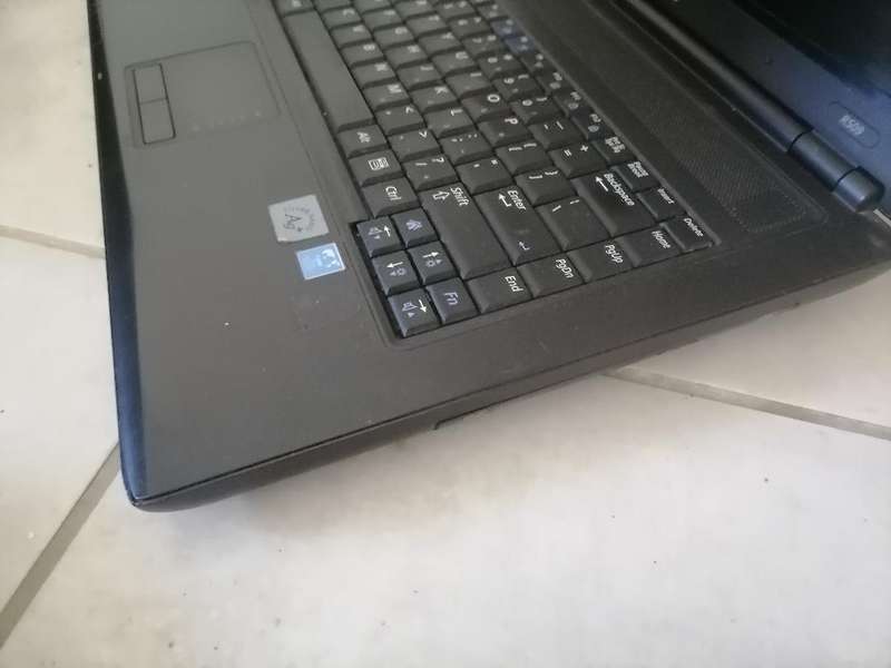 Lot of 2 x laptops