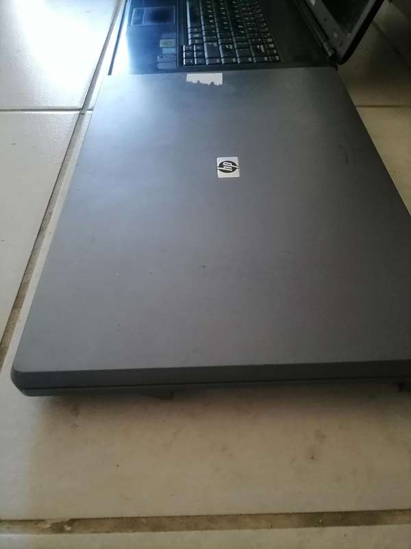 Lot of 2 x laptops