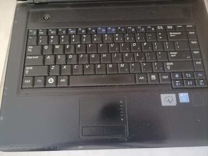 Lot of 2 x laptops