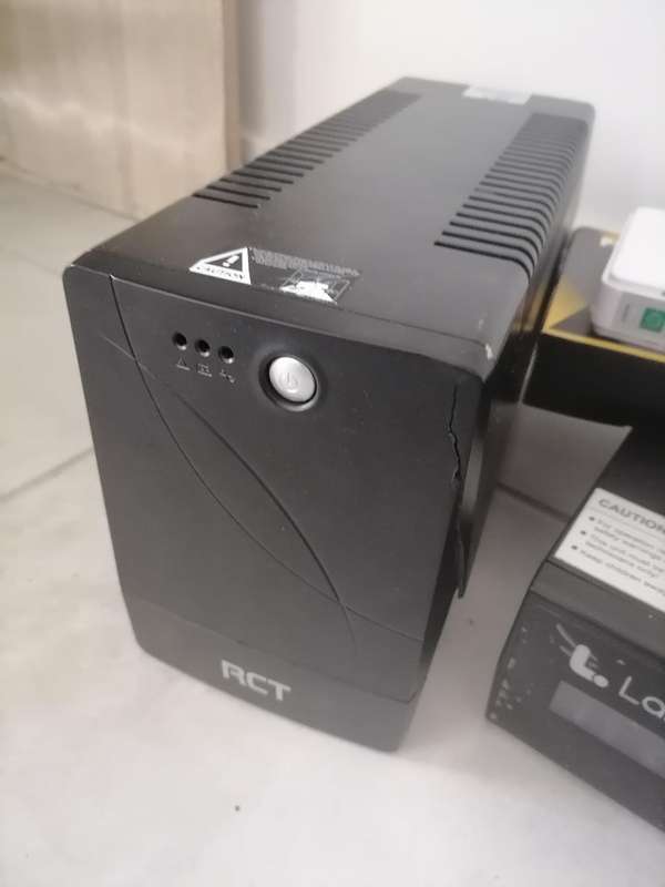 Bulk lot of defective electronics - one bid for the lot