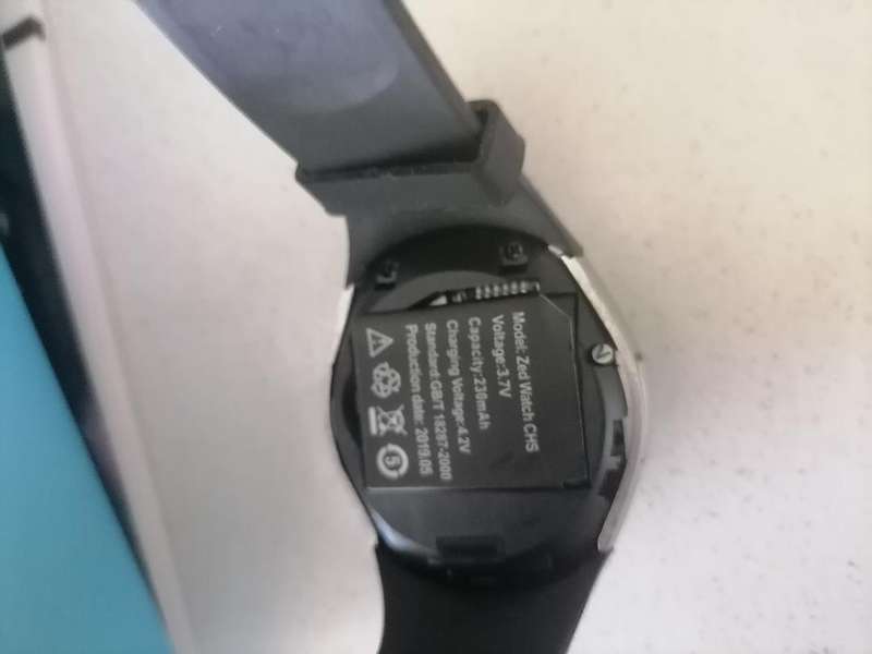 LOT OF 2 X ILIFE ZED SMART SIM WATCHES IN BOX*ONE BID FOR BOTH