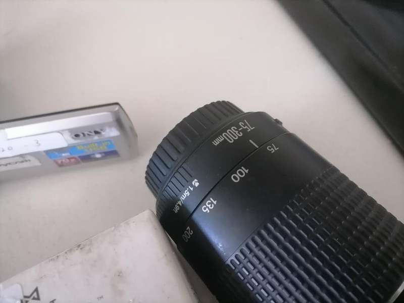 LOT OF DEFECTIVE ITEMS*ONE BID FOR THE LOT AS PER PICS*