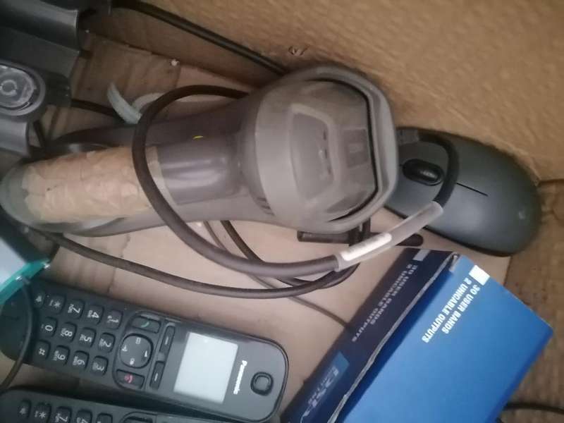 BULK LOT OF ELECTRONICS*COMPANY LIQUIDATION*