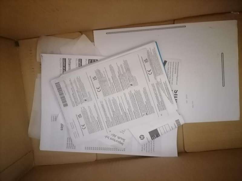 HP OfficeJet Pro 8023 All in One Printer*Scanner glass cracked)printer working
