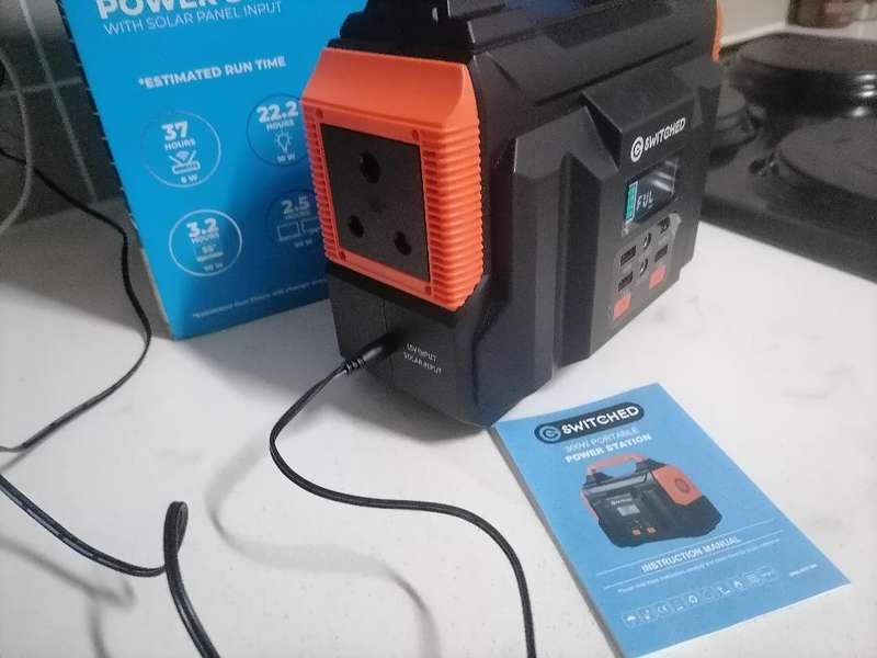 ***Switched 300W 222Wh Portable Power Station*READ AD**