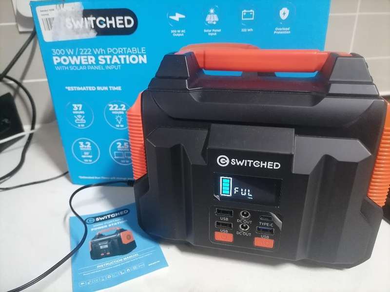 ***Switched 300W 222Wh Portable Power Station*READ AD**