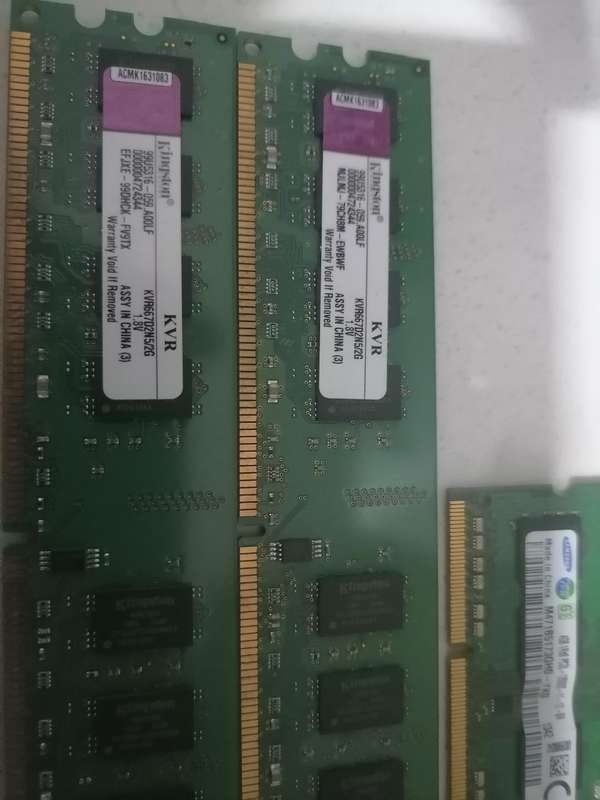LOT OF PC PARTS*8 GB LAPTOP DDR3*1TB HDD* 4GB PC DDR2 RAM*ONE BID FOR THE LOT*