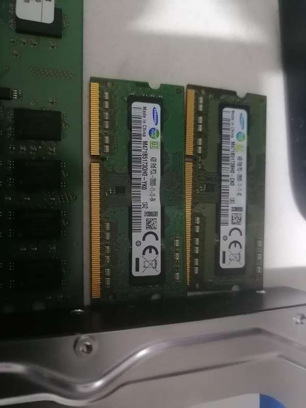 LOT OF PC PARTS*8 GB LAPTOP DDR3*1TB HDD* 4GB PC DDR2 RAM*ONE BID FOR THE LOT*