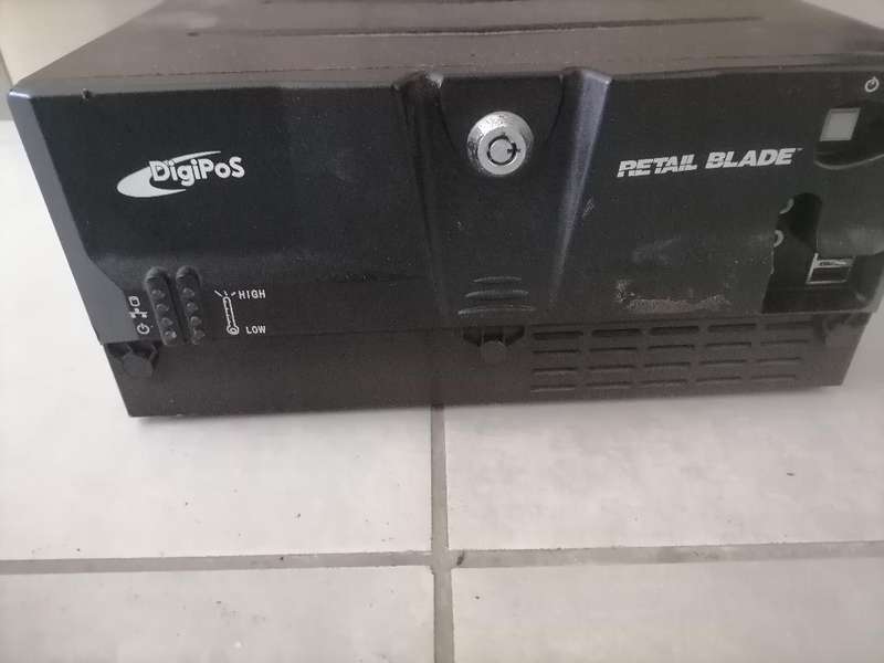 DIGIPOS RETAIL BLADE 330 POINT OF SALE SYSTEM