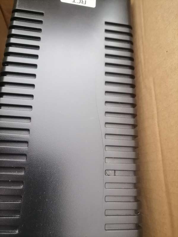 *WEEKEND SPECIAL*2000VAS UPS with Built-in Batteries & Power Cable