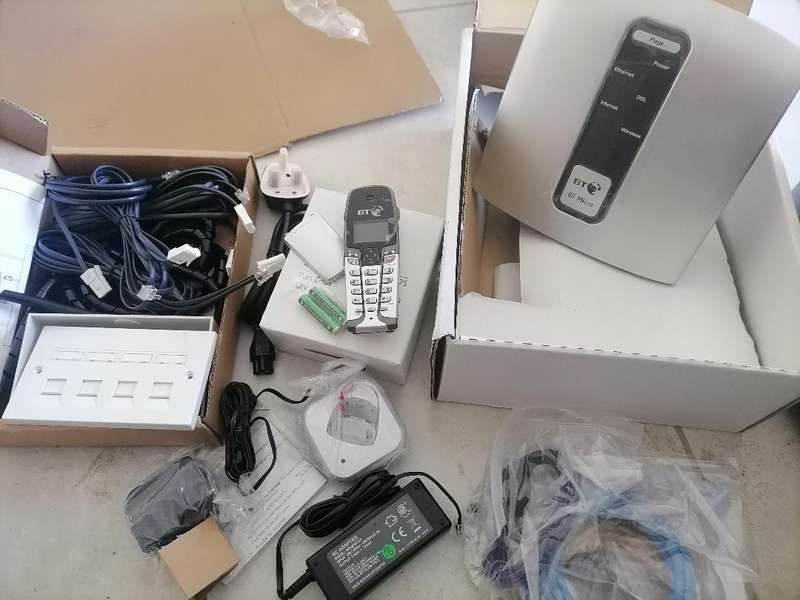 New BT Micro Home Office Phone/Wifi router  System Package With wireless BT Phone*