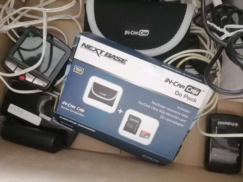 *WEEKEND SPECIAL*LOT OF ELECTRONICS*ONE BID FOR THE LOT AS PER PICS*