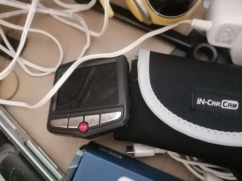 *WEEKEND SPECIAL*LOT OF ELECTRONICS*ONE BID FOR THE LOT AS PER PICS*