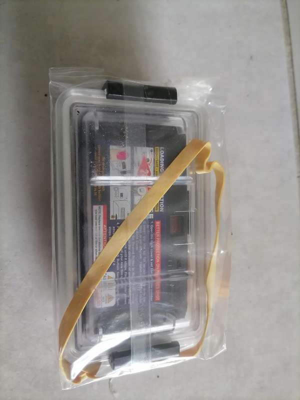 2 x  UNDER WATER CAMERAS