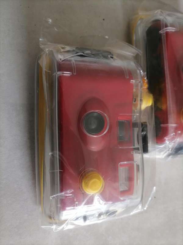 2 x  UNDER WATER CAMERAS