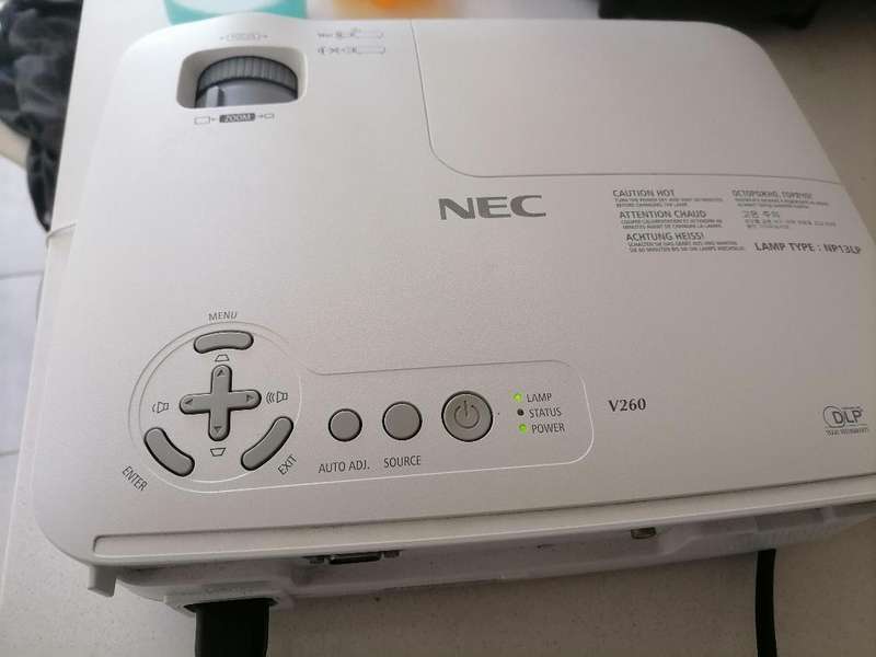 NEC NP-V260  2600-Lumen High-Brightness , 3D READY Projector